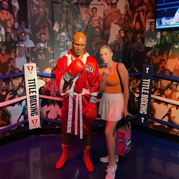 Meet the Posher! - Picture 7 of 7